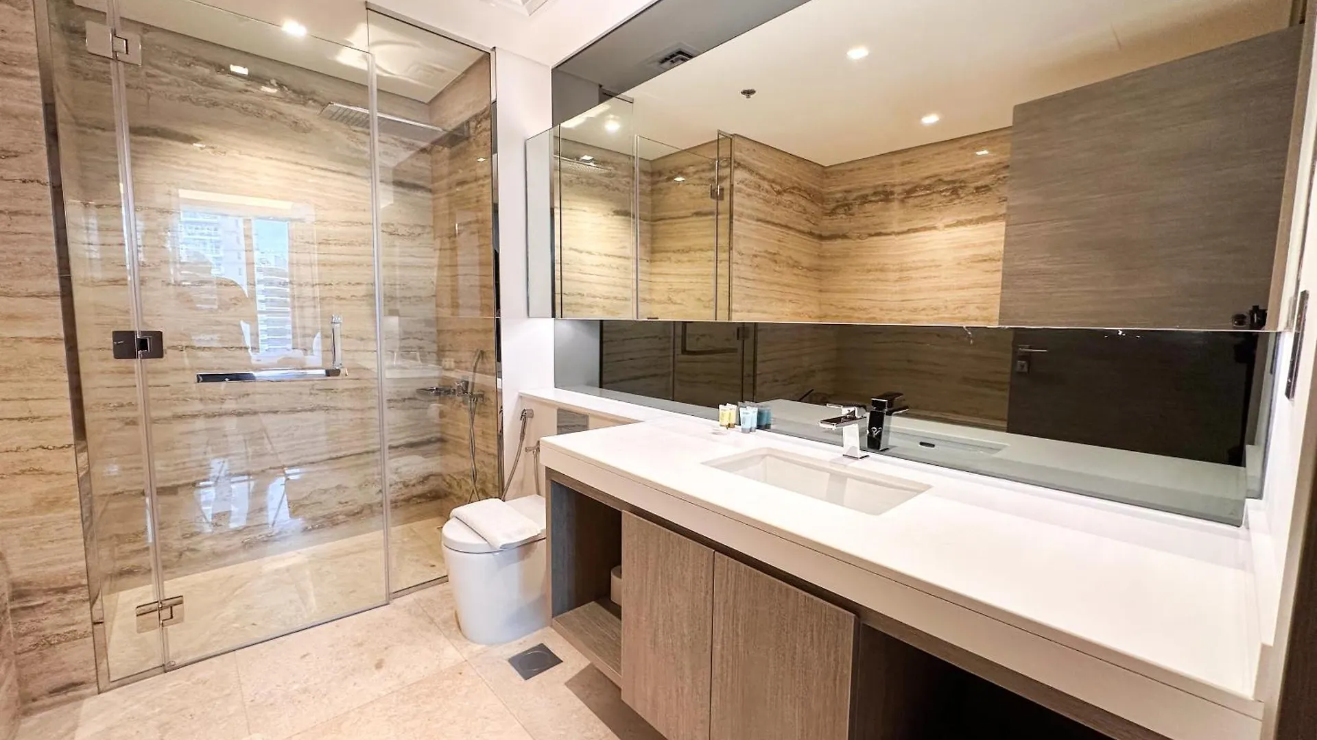 아파트 Chic 1-Bedroom In Sterling Tower, Downtown Stay - 17Ab05 두바이