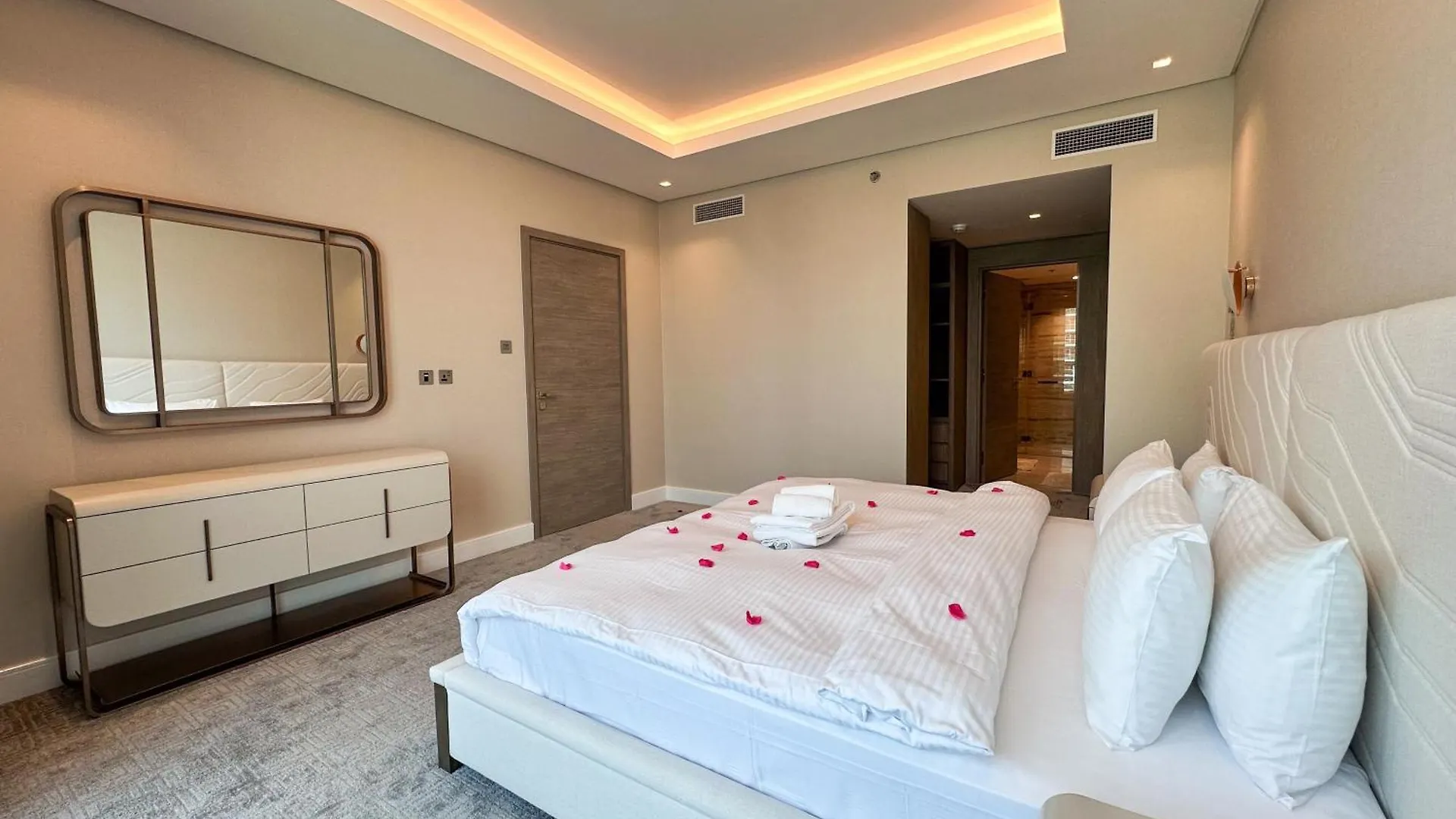 Chic 1-Bedroom In Sterling Tower, Downtown Stay - 17Ab05 Dubai Apartment